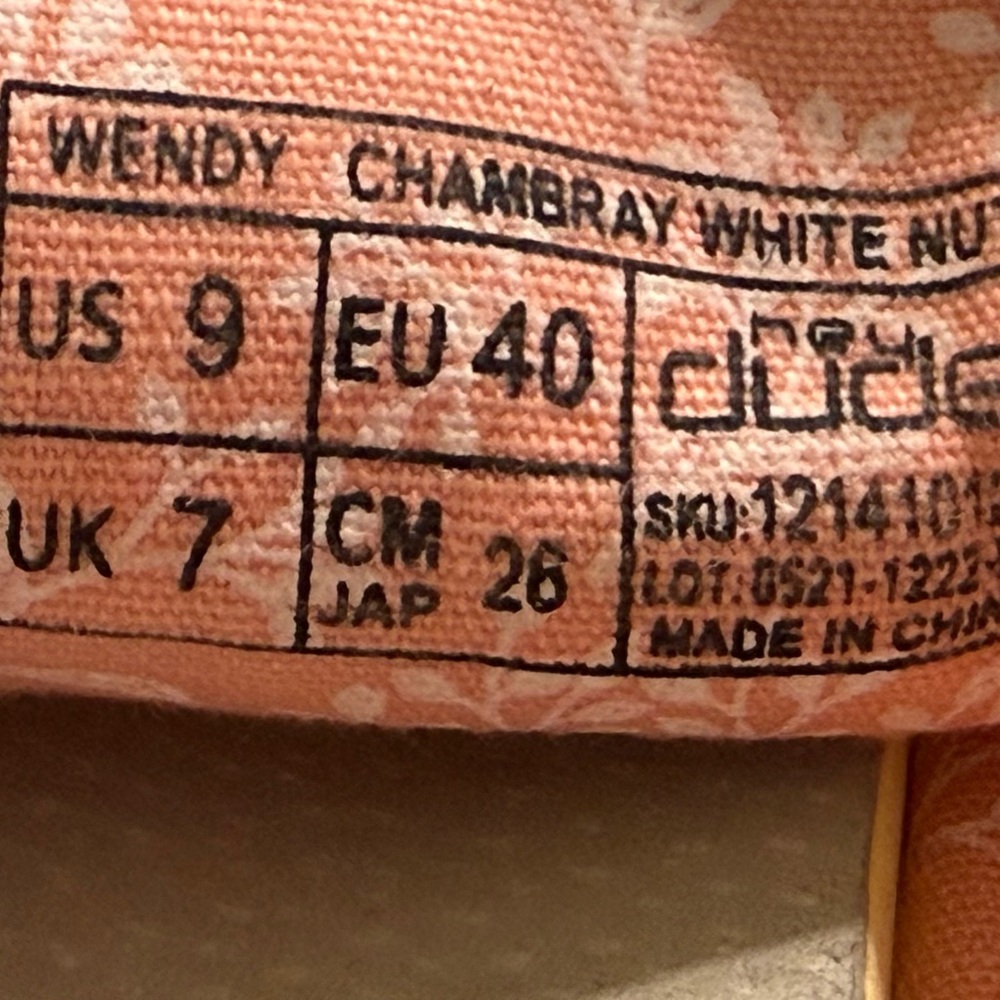 Hey Dude Women's Wendy Chambray White Nut Shoes - Picture 7 of 7